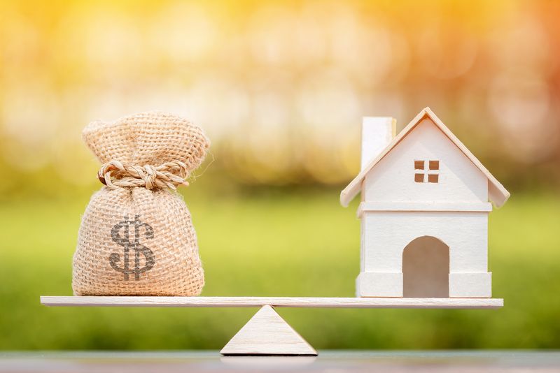 Selling Your Home: How Higher Capital Gains Can Save You Thousands