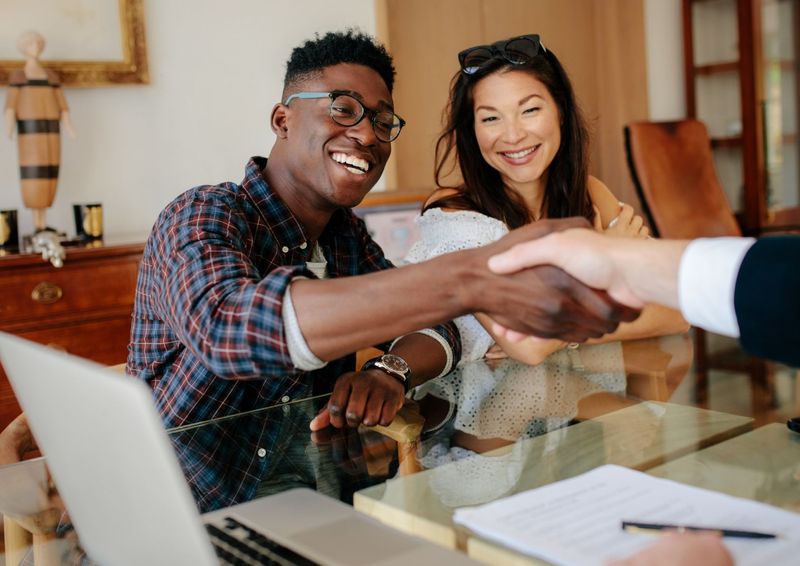 The Big Brokerage Shuffle: How Brokerage Consolidation Impacts Agents and Clients